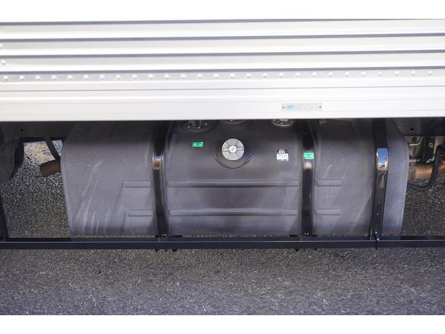 トヨエース 標準幅　セミロング　アルミバン　２トン　垂直パワーゲート　積載２０００ｋｇ　リア観音扉　垂直リフト　バックカメラ　ナビ　ワンセグＴＶ　ＥＴＣ　衝突軽減ブレーキ　車線逸脱警報　北村製　ＡＴ（33枚目）