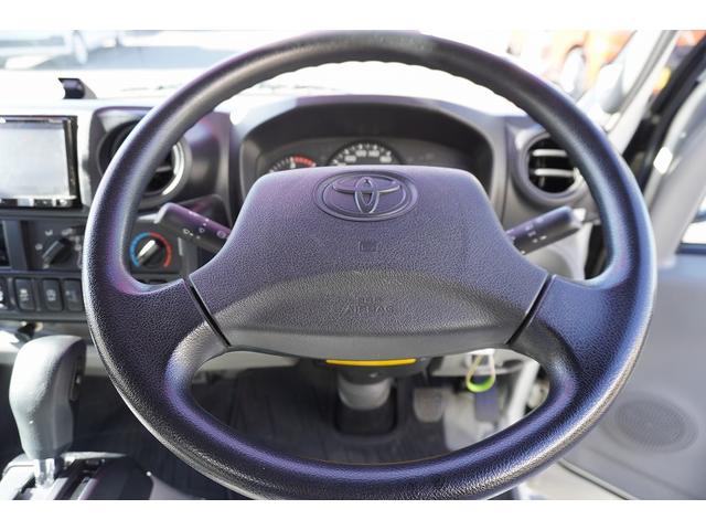 トヨエース 標準幅　セミロング　アルミバン　２トン　垂直パワーゲート　積載２０００ｋｇ　リア観音扉　垂直リフト　バックカメラ　ナビ　ワンセグＴＶ　ＥＴＣ　衝突軽減ブレーキ　車線逸脱警報　北村製　ＡＴ（42枚目）