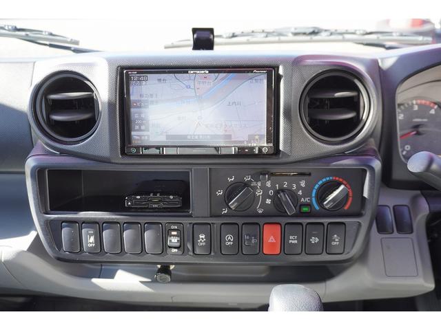 トヨエース 標準幅　セミロング　アルミバン　２トン　垂直パワーゲート　積載２０００ｋｇ　リア観音扉　垂直リフト　バックカメラ　ナビ　ワンセグＴＶ　ＥＴＣ　衝突軽減ブレーキ　車線逸脱警報　北村製　ＡＴ（43枚目）