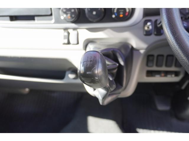 キャンター １０尺　アルミバン　２トン積　ラッシング２段　バックカメラ　積載２０００ｋｇ　ＥＴＣ　フォグランプ　全高２７７ｃｍ　衝突軽減ブレーキ　車線逸脱警報　パブコ製　５速ＭＴ　標準幅　ショート　左電格ミラー　９０度ストッパー（15枚目）