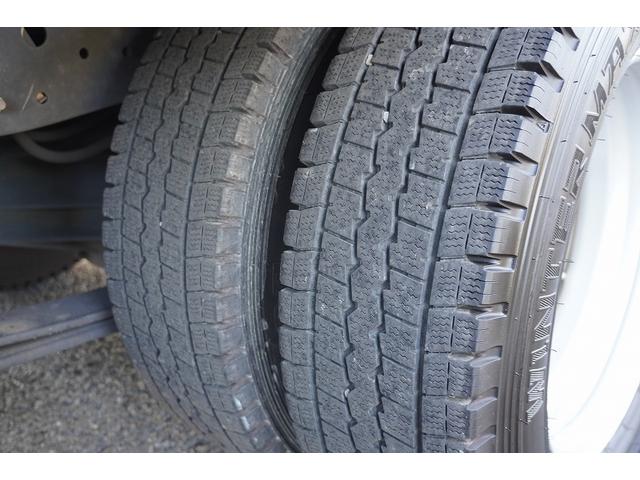 キャンター １０尺　アルミバン　２トン積　ラッシング２段　バックカメラ　積載２０００ｋｇ　ＥＴＣ　フォグランプ　全高２７７ｃｍ　衝突軽減ブレーキ　車線逸脱警報　パブコ製　５速ＭＴ　標準幅　ショート　左電格ミラー　９０度ストッパー（21枚目）