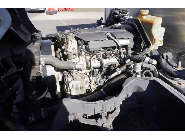 キャンター １０尺　アルミバン　２トン積　ラッシング２段　バックカメラ　積載２０００ｋｇ　ＥＴＣ　フォグランプ　全高２７７ｃｍ　衝突軽減ブレーキ　車線逸脱警報　パブコ製　５速ＭＴ　標準幅　ショート　左電格ミラー　９０度ストッパー（35枚目）