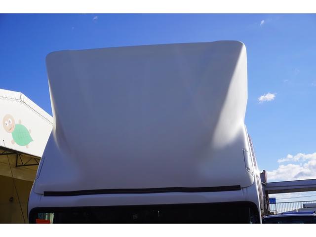 エルフトラック ワイドロング　アルミバン　２ｔ　サイドドア　跳上パワーゲート　積載２０００ｋｇ　ラッシング３段　導風板　左電格ミラー　坂道発進補助　バックカメラ　ナビ　ＥＴＣ　フォグランプ　日本フルハーフ製　６速ＭＴ　リフト　２トン（15枚目）