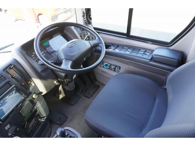 メルファ 送迎バス　３９人乗　２ドア　スイング自動ドア　プレヒーター　モケットシート　荷室スペース　小型トランク　総輪エアサス　ガイド席　オートエアコン　バックカメラ　ルームラック　アルミホイール　ＡＴ（21枚目）