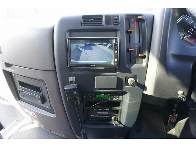 メルファ 送迎バス　３９人乗　２ドア　スイング自動ドア　プレヒーター　モケットシート　荷室スペース　小型トランク　総輪エアサス　ガイド席　オートエアコン　バックカメラ　ルームラック　アルミホイール　ＡＴ（22枚目）