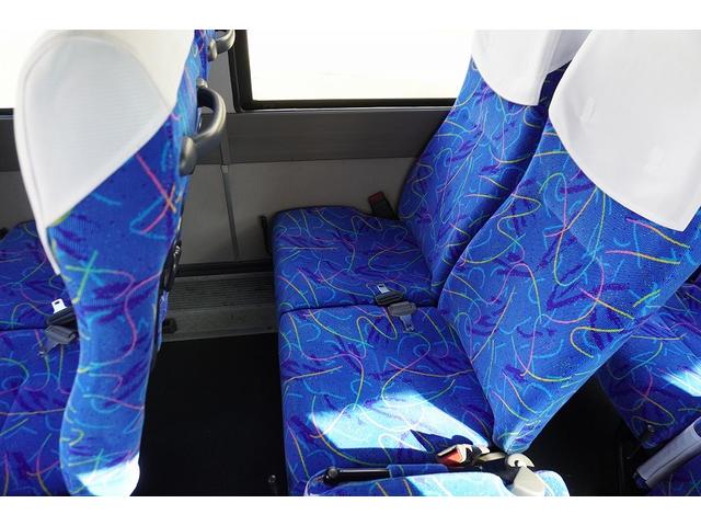 メルファ 送迎バス　３９人乗　２ドア　スイング自動ドア　プレヒーター　モケットシート　荷室スペース　小型トランク　総輪エアサス　ガイド席　オートエアコン　バックカメラ　ルームラック　アルミホイール　ＡＴ（44枚目）