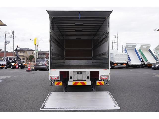 フォワード ４トン　ワイド　ベッド付　アルミバン　跳上パワーゲート　積載２４５０ｋｇ　リーフサス　６．３ｍ長　ラッシング２段　バックカメラ　ＥＴＣ２．０　ＨＩＤヘッドライト　メッキ　アルミホイール　北村製　ＡＴ　ステンレスサイドバンパー　ステンレス工具箱　リフト（36枚目）