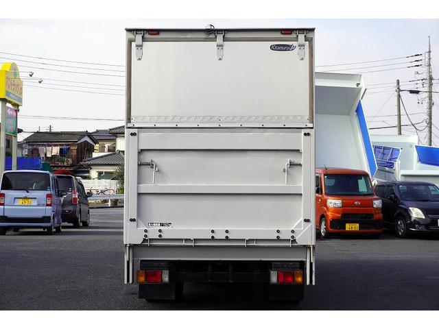 タイタントラック 標準幅　セミロング　アルミバン　２トン　跳上垂直パワーゲート　積載１７５０ｋｇ　ラッシング３段　バックカメラ　左電格ミラー　フォグランプ　北村製　ＡＴ　リフト　車両総重量４９６５ｋｇ（6枚目）