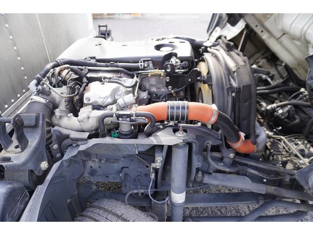 タイタントラック 標準幅　セミロング　アルミバン　２トン　跳上垂直パワーゲート　積載１７５０ｋｇ　ラッシング３段　バックカメラ　左電格ミラー　フォグランプ　北村製　ＡＴ　リフト　車両総重量４９６５ｋｇ（30枚目）