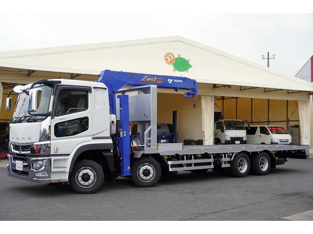 スーパーグレート 大型　４段セルフクレーン　ラジコン　ウインチ　１１．８トン積　２デフ　ベッド付　積載１１８００ｋｇ　タダノ製　ウインチ　いそのボディー製造りボディー　鳥居シマ板張り　床フック１０対　スタンション穴　アユミ板入れ　バックカメラ　ＥＴＣ２．０　メッキ　重機運搬　ＡＴ（8枚目）