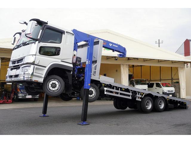 スーパーグレート 大型　４段セルフクレーン　ラジコン　ウインチ　１１．８トン積　２デフ　ベッド付　積載１１８００ｋｇ　タダノ製　ウインチ　いそのボディー製造りボディー　鳥居シマ板張り　床フック１０対　スタンション穴　アユミ板入れ　バックカメラ　ＥＴＣ２．０　メッキ　重機運搬　ＡＴ（11枚目）