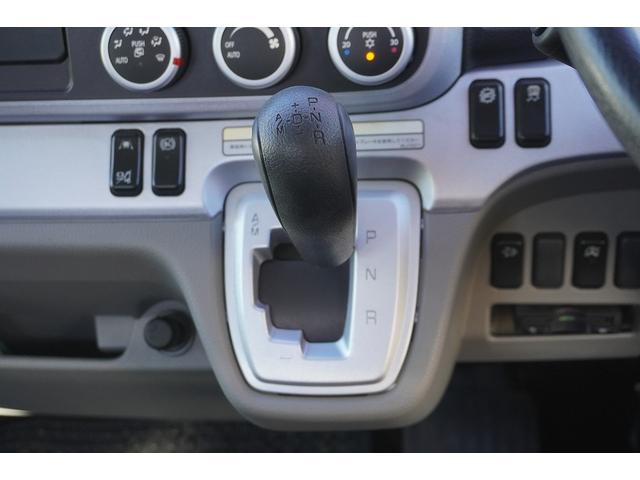 キャンター カスタム　ワイドロング　４段クレーン　ラジコン　２．９３ｔ吊　積載３８５０ｋｇ　古河ユニック製　フックイン　セイコーラック　アオリプロテクター付　ＬＥＤヘッドライト　フォグ　左電格ミラー　オートエアコン　ナビ　ＥＴＣ　メッキ　スマートキー　衝突軽減ブレーキ　ＡＴ（16枚目）