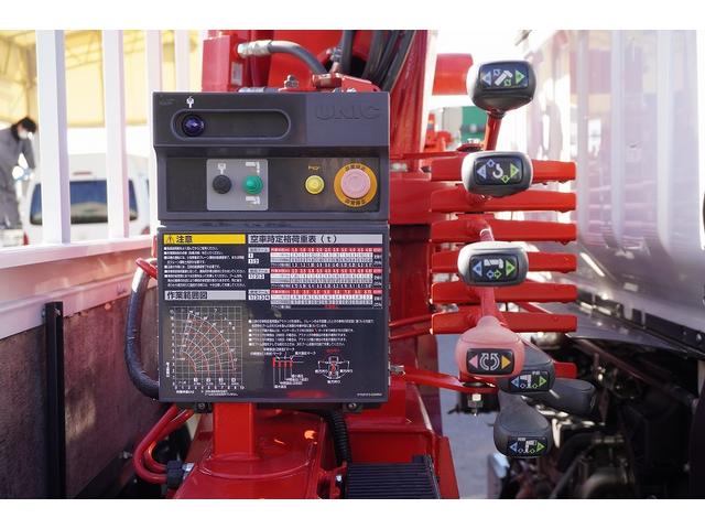 キャンター カスタム　ワイドロング　４段クレーン　ラジコン　２．９３ｔ吊　積載３８５０ｋｇ　古河ユニック製　フックイン　セイコーラック　アオリプロテクター付　ＬＥＤヘッドライト　フォグ　左電格ミラー　オートエアコン　ナビ　ＥＴＣ　メッキ　スマートキー　衝突軽減ブレーキ　ＡＴ（22枚目）