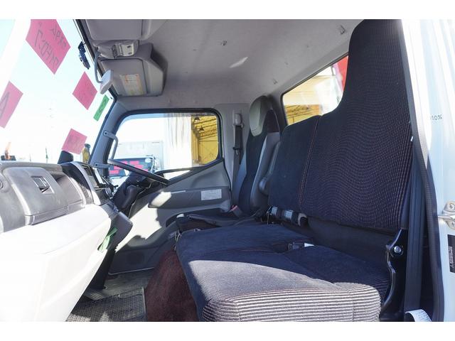 キャンター カスタム　ワイドロング　４段クレーン　ラジコン　２．９３ｔ吊　積載３８５０ｋｇ　古河ユニック製　フックイン　セイコーラック　アオリプロテクター付　ＬＥＤヘッドライト　フォグ　左電格ミラー　オートエアコン　ナビ　ＥＴＣ　メッキ　スマートキー　衝突軽減ブレーキ　ＡＴ（29枚目）