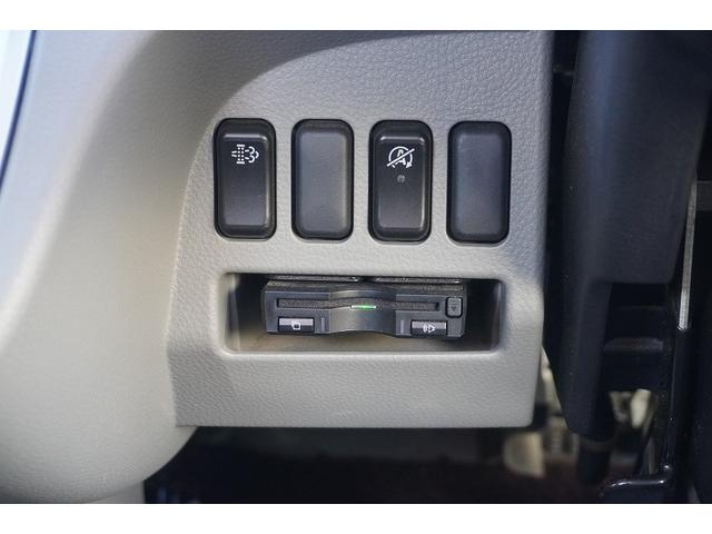 キャンター カスタム　ワイドロング　４段クレーン　ラジコン　２．９３ｔ吊　積載３８５０ｋｇ　古河ユニック製　フックイン　セイコーラック　アオリプロテクター付　ＬＥＤヘッドライト　フォグ　左電格ミラー　オートエアコン　ナビ　ＥＴＣ　メッキ　スマートキー　衝突軽減ブレーキ　ＡＴ（30枚目）