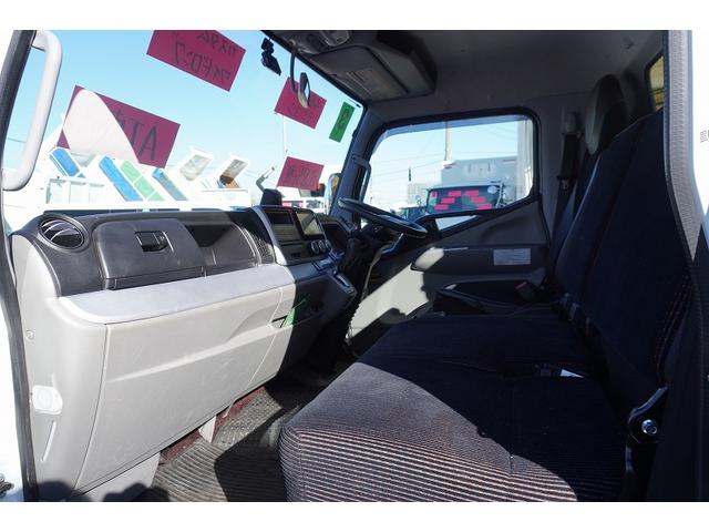 キャンター カスタム　ワイドロング　４段クレーン　ラジコン　２．９３ｔ吊　積載３８５０ｋｇ　古河ユニック製　フックイン　セイコーラック　アオリプロテクター付　ＬＥＤヘッドライト　フォグ　左電格ミラー　オートエアコン　ナビ　ＥＴＣ　メッキ　スマートキー　衝突軽減ブレーキ　ＡＴ（32枚目）