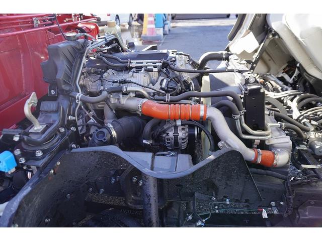 キャンター カスタム　ワイドロング　４段クレーン　ラジコン　２．９３ｔ吊　積載３８５０ｋｇ　古河ユニック製　フックイン　セイコーラック　アオリプロテクター付　ＬＥＤヘッドライト　フォグ　左電格ミラー　オートエアコン　ナビ　ＥＴＣ　メッキ　スマートキー　衝突軽減ブレーキ　ＡＴ（36枚目）