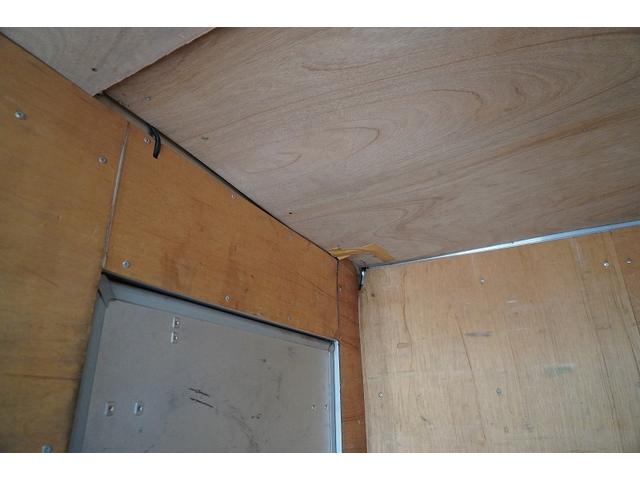 ダイナトラック 10尺 アルミバン 2トン積 サイドドア パワーゲート AT 積載2000kg リア観音扉 ラッシング1段 壁面フック バックカメラ ETC ナビ ワンセグTV 左電格ミラー 衝突軽減ブレーキ 車線逸脱警報 トヨタ車体製 スライドリフト ショート 標準幅(32枚目)