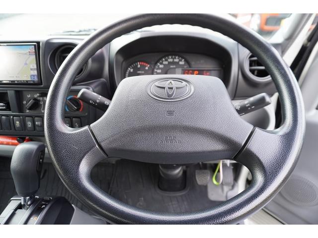 ダイナトラック 10尺 アルミバン 2トン積 サイドドア パワーゲート AT 積載2000kg リア観音扉 ラッシング1段 壁面フック バックカメラ ETC ナビ ワンセグTV 左電格ミラー 衝突軽減ブレーキ 車線逸脱警報 トヨタ車体製 スライドリフト ショート 標準幅(41枚目)