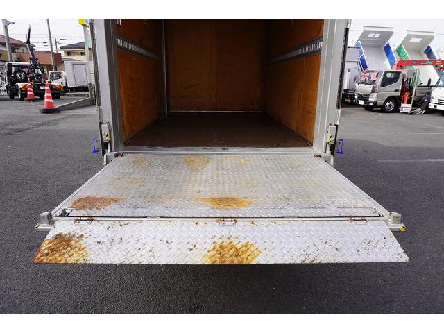 ダイナトラック 10尺 アルミバン 2トン積 サイドドア パワーゲート AT 積載2000kg リア観音扉 ラッシング1段 壁面フック バックカメラ ETC ナビ ワンセグTV 左電格ミラー 衝突軽減ブレーキ 車線逸脱警報 トヨタ車体製 スライドリフト ショート 標準幅(46枚目)