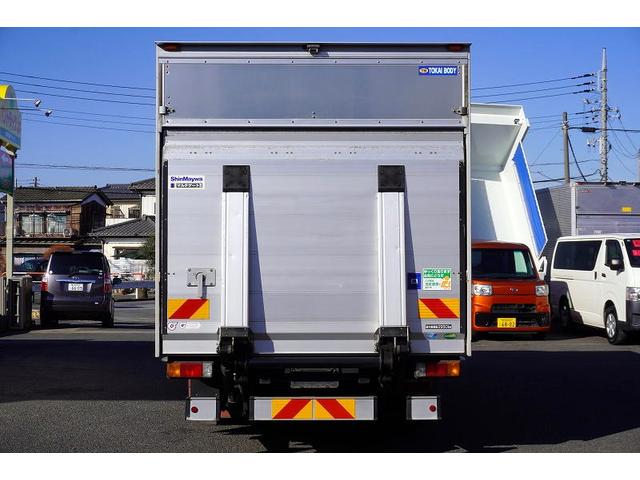 デュトロ ワイド超ロング　アルミバン　３トン　跳上パワーゲート　ＡＴ　積載２９５０ｋｇ　ラッシング２段　荷台一部シマ板張り　バックカメラ　社外ナビ　フルセグＴＶ　ＥＴＣ２．０　左電格ミラー　ＬＥＤヘッドライト　フォグ　クリアランスソナー　スマートキー　日本フルハーフ製（5枚目）