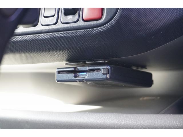 デュトロ ワイド超ロング　アルミバン　３トン　跳上パワーゲート　ＡＴ　積載２９５０ｋｇ　ラッシング２段　荷台一部シマ板張り　バックカメラ　社外ナビ　フルセグＴＶ　ＥＴＣ２．０　左電格ミラー　ＬＥＤヘッドライト　フォグ　クリアランスソナー　スマートキー　日本フルハーフ製（16枚目）