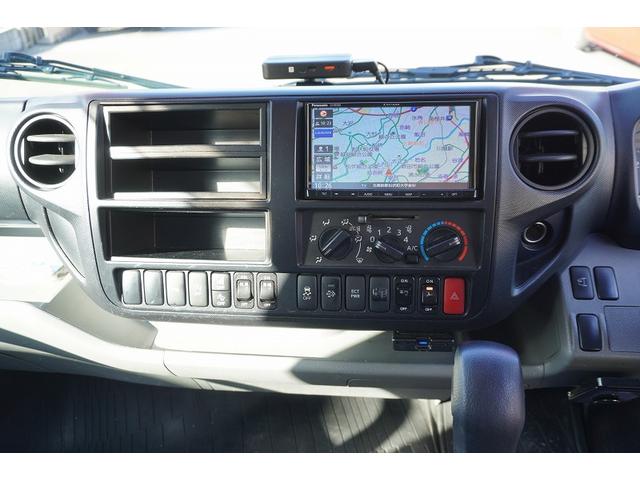 デュトロ ワイド超ロング　アルミバン　３トン　跳上パワーゲート　ＡＴ　積載２９５０ｋｇ　ラッシング２段　荷台一部シマ板張り　バックカメラ　社外ナビ　フルセグＴＶ　ＥＴＣ２．０　左電格ミラー　ＬＥＤヘッドライト　フォグ　クリアランスソナー　スマートキー　日本フルハーフ製（19枚目）