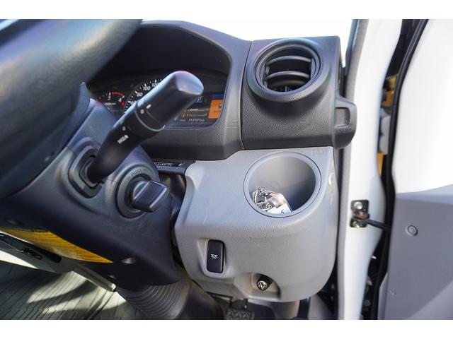 デュトロ ワイド超ロング　アルミバン　３トン　跳上パワーゲート　ＡＴ　積載２９５０ｋｇ　ラッシング２段　荷台一部シマ板張り　バックカメラ　社外ナビ　フルセグＴＶ　ＥＴＣ２．０　左電格ミラー　ＬＥＤヘッドライト　フォグ　クリアランスソナー　スマートキー　日本フルハーフ製（24枚目）