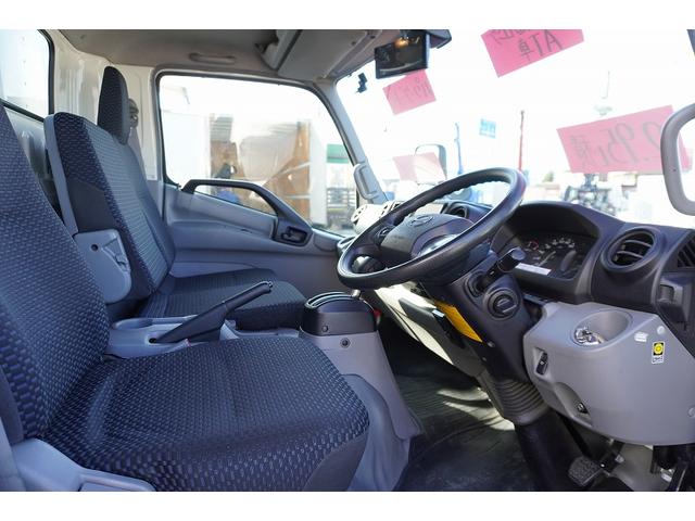 デュトロ ワイド超ロング　アルミバン　３トン　跳上パワーゲート　ＡＴ　積載２９５０ｋｇ　ラッシング２段　荷台一部シマ板張り　バックカメラ　社外ナビ　フルセグＴＶ　ＥＴＣ２．０　左電格ミラー　ＬＥＤヘッドライト　フォグ　クリアランスソナー　スマートキー　日本フルハーフ製（36枚目）