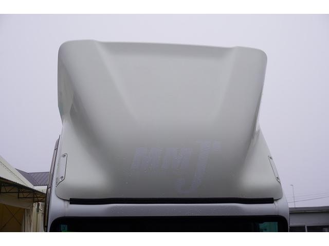 エルフトラック 標準幅　ロング　アルミバン　２トン積　跳上パワーゲート　積載２０００ｋｇ　ラッシング２段　導風板　左電格ミラー　坂道発進補助　バックカメラ　ＥＴＣ　ナビ　フォグランプ　日本フルハーフ製　６速ＭＴ　リフト（13枚目）