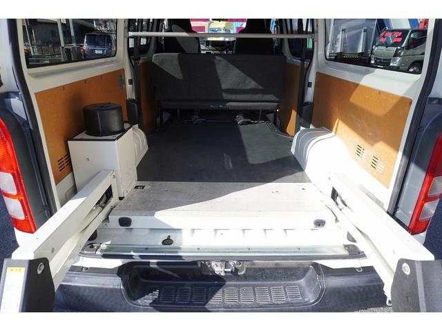 レジアスエースバン ロング DX 5ドア ガソリン車 6人乗 パワーゲート AT トヨタ車体製リフト 小窓 キーレス ETC ワンオーナー リフト昇降能力260kg(24枚目)