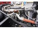 増トン　７．３ｔ積　４段セルフクレーン　５．５ｍ長　ラジコン　標準幅　ベッド付　積載７３００ｋｇ　古河ユニック製　ハイジャッキ　アユミ板掛　アルミブロック　フックイン　２．９３ｔ吊　床フック５対　アウトリガー左右油圧張出　衝突軽減ブレーキ　メッキ　回送（28枚目）