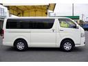 ハイエースバン スーパーＧＬ　ガソリン　５人乗　和光工業製パワーゲート　ロング　５ドア　荷台板張り　床フック　バックカメラ　社外ナビ　ＥＴＣ　小窓　電格ミラー　イージークローザー　オートエアコン　ワンオーナー　ＡＴ　リフト（7枚目）