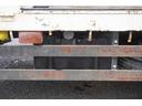 増トン　ベッド付　重機運搬車　本所ボディー製　８．８トン積　標準幅　積載８８００ｋｇ　アユミ板掛け　アユミ板付き　鳥居Ｊフック　鳥居下部鉄板張り　鳥居ラダー　スタンション穴　網工具入れ　ＬＥＤ作業灯　ＥＴＣ　坂道発進補助　６速ＭＴ　回送（39枚目）