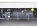 １０尺　アルミバン　２トン　サイドドア　跳上垂直パワーゲート　積載１９５０ｋｇ　高箱　ラッシング２段　バックカメラ　ＥＴＣ　左電格ミラー　フォグランプ　衝突軽減ブレーキ　メッキ　全低床　標準幅　ショート　車両総重量４９７５ｋｇ　リフト（31枚目）