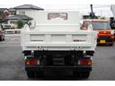エルフトラック 強化　三転ダンプ　２トン積　三方開　運転席側アオリ油圧開閉式　新明和製　積載２０００ｋｇ　リアダンプピン　鳥居アングル補強　左電格ミラー　坂道発進補助　ＥＴＣ　６速ＭＴ（3枚目）