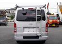 ハイエースバン ロング スーパーGL 5ドア ガソリン パワーゲート 5人乗 トヨタ車体製リフト 荷台板張り ルーフキャリア ラダー バックカメラ ナビ ワンセグTV ETC 小窓 電格ミラー オートエアコン AT リフト リアクリアランスソナー(4枚目)