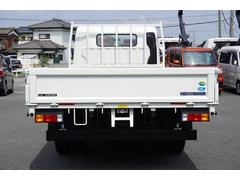 全国納車可能です！！特殊な車両も扱っているので遠方のお客様にも実績があります。遠方のお客様には陸送費など全力で交渉いたしますのであきらめずに一度お問合せ下さい。 4