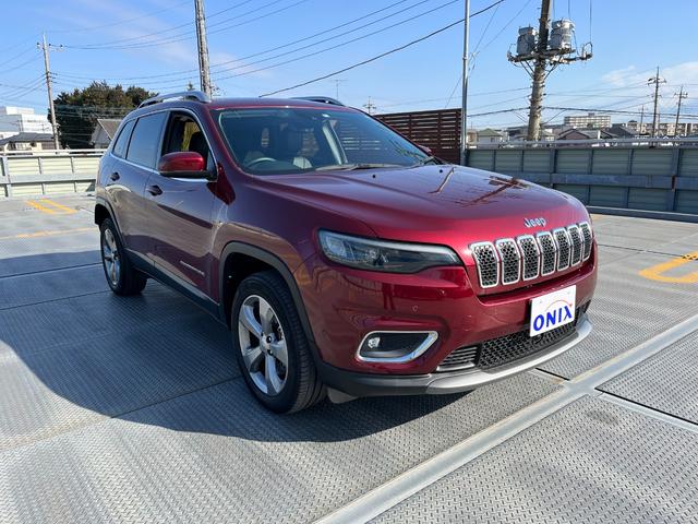 リミテッド ・車両品質評価書付き・正規ディーラー車・Uconnect・ナビ・TV・バック&サイドカメラ・BLUETOOTH・ETC・電動リヤゲート・スマートキー・レザー&パワーシート・シートエアコン・記録簿(7枚目)