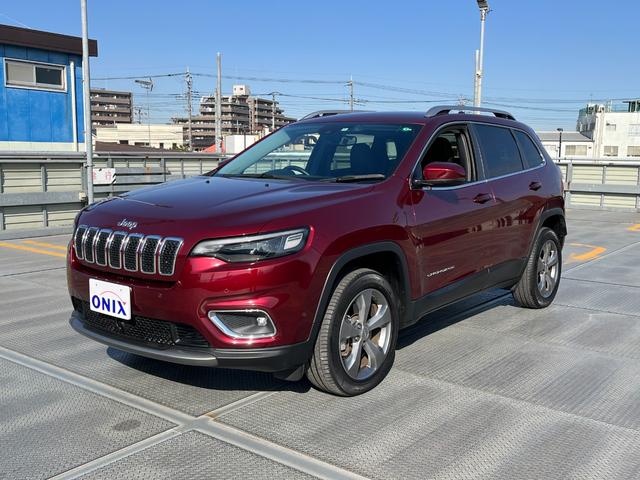 リミテッド ・車両品質評価書付き・正規ディーラー車・Uconnect・ナビ・TV・バック&サイドカメラ・BLUETOOTH・ETC・電動リヤゲート・スマートキー・レザー&パワーシート・シートエアコン・記録簿(9枚目)