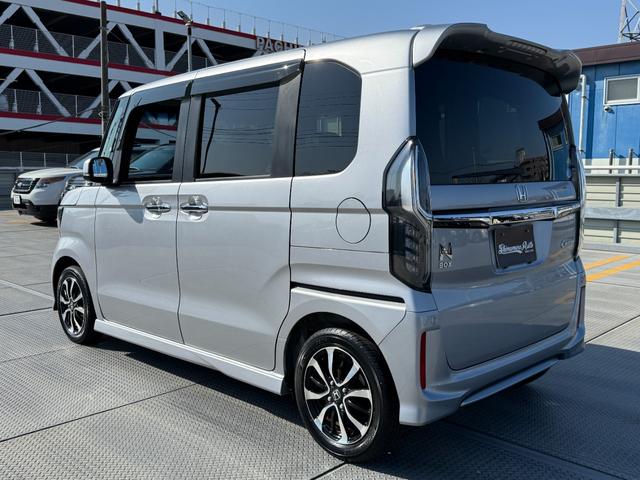 Ｎ－ＢＯＸカスタム Ｇ・Ｌホンダセンシング　・１年保証付・車両品質評価書付き（４．５点）・車検整備付・オートスライドドア・衝突軽減ブレーキ・アダプティブクルーズコントロール・ナビ・ＴＶ・バックカメラ・スマートキー・ワンオーナー・記録簿・禁煙車（15枚目）