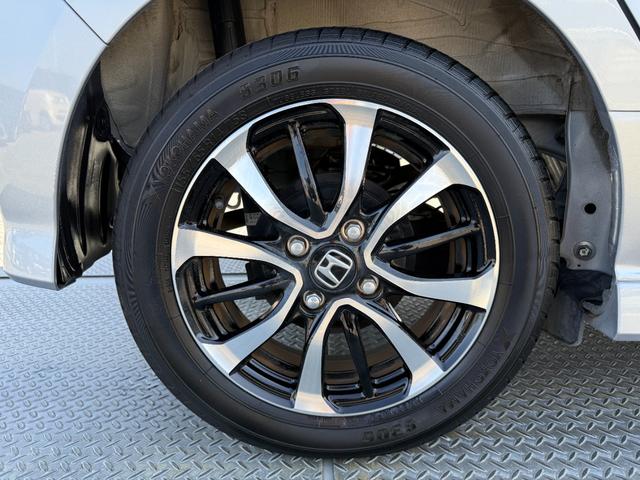 Ｎ－ＢＯＸカスタム Ｇ・Ｌホンダセンシング　・１年保証付・車両品質評価書付き（４．５点）・車検整備付・オートスライドドア・衝突軽減ブレーキ・アダプティブクルーズコントロール・ナビ・ＴＶ・バックカメラ・スマートキー・ワンオーナー・記録簿・禁煙車（18枚目）