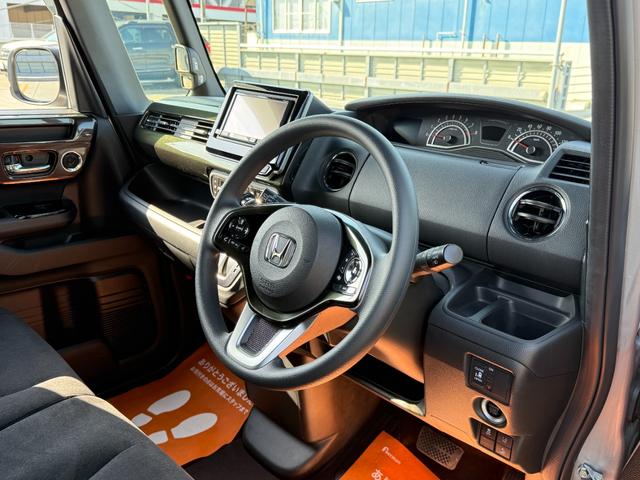 Ｎ－ＢＯＸカスタム Ｇ・Ｌホンダセンシング　・１年保証付・車両品質評価書付き（４．５点）・車検整備付・オートスライドドア・衝突軽減ブレーキ・アダプティブクルーズコントロール・ナビ・ＴＶ・バックカメラ・スマートキー・ワンオーナー・記録簿・禁煙車（22枚目）