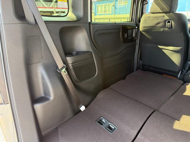 Ｎ－ＢＯＸカスタム Ｇ・Ｌホンダセンシング　・１年保証付・車両品質評価書付き（４．５点）・車検整備付・オートスライドドア・衝突軽減ブレーキ・アダプティブクルーズコントロール・ナビ・ＴＶ・バックカメラ・スマートキー・ワンオーナー・記録簿・禁煙車（30枚目）