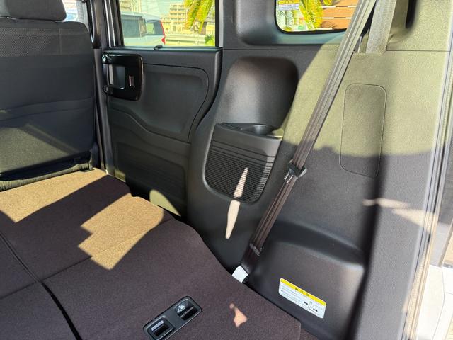 Ｎ－ＢＯＸカスタム Ｇ・Ｌホンダセンシング　・１年保証付・車両品質評価書付き（４．５点）・車検整備付・オートスライドドア・衝突軽減ブレーキ・アダプティブクルーズコントロール・ナビ・ＴＶ・バックカメラ・スマートキー・ワンオーナー・記録簿・禁煙車（31枚目）