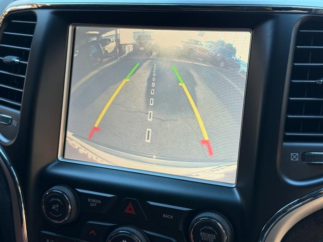 ジープ・グランドチェロキー ＳＲＴ８（3枚目）