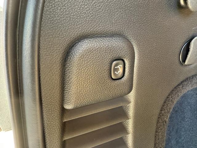 ジープ・グランドチェロキー ＳＲＴ８（13枚目）