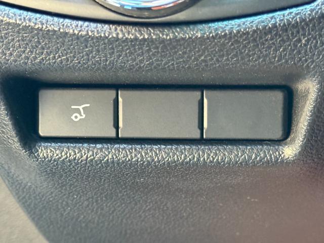 エクスプローラー リミテッド ・1年保証付・車両品質評価書付・点検整備付・正規ディーラー車・最終モデル・サンルーフ・黒レザー/パワーシート・マイフォードタッチ・バック/フロント/サイドカメラ・クルーズコントロール ・記録簿・禁煙車(27枚目)