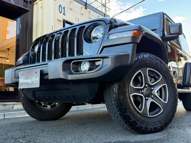 ジープ・ラングラー ブラック＆タン　・１年保証・車両品質評価書・車検整備付・正規ディーラー車・５０台限定・ＡｐｐｌｅＣａｒＰＬａｙ（2枚目）