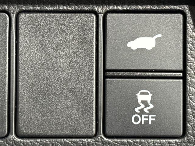 ステップワゴン ｅ：ＨＥＶスパーダ　純正メモリーナビ　フルセグＴＶ　バックカメラ　ＬＥＤヘッドライト　パワーテールゲート　２列目オットマン　シートヒーター　コンビシート　ブラインドスポットインフォメーション　ホンダセンシング　ＥＳＣ（23枚目）
